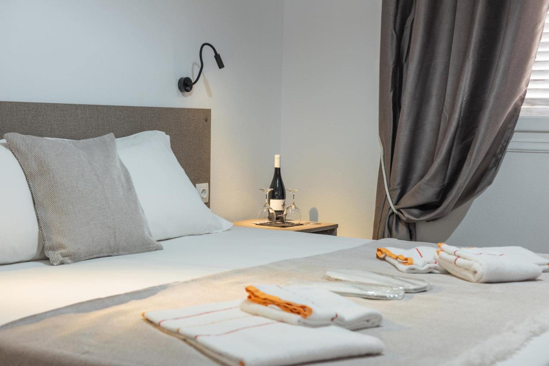 Asterion Apartments Ayos Nikolaos Dış mekan fotoğraf